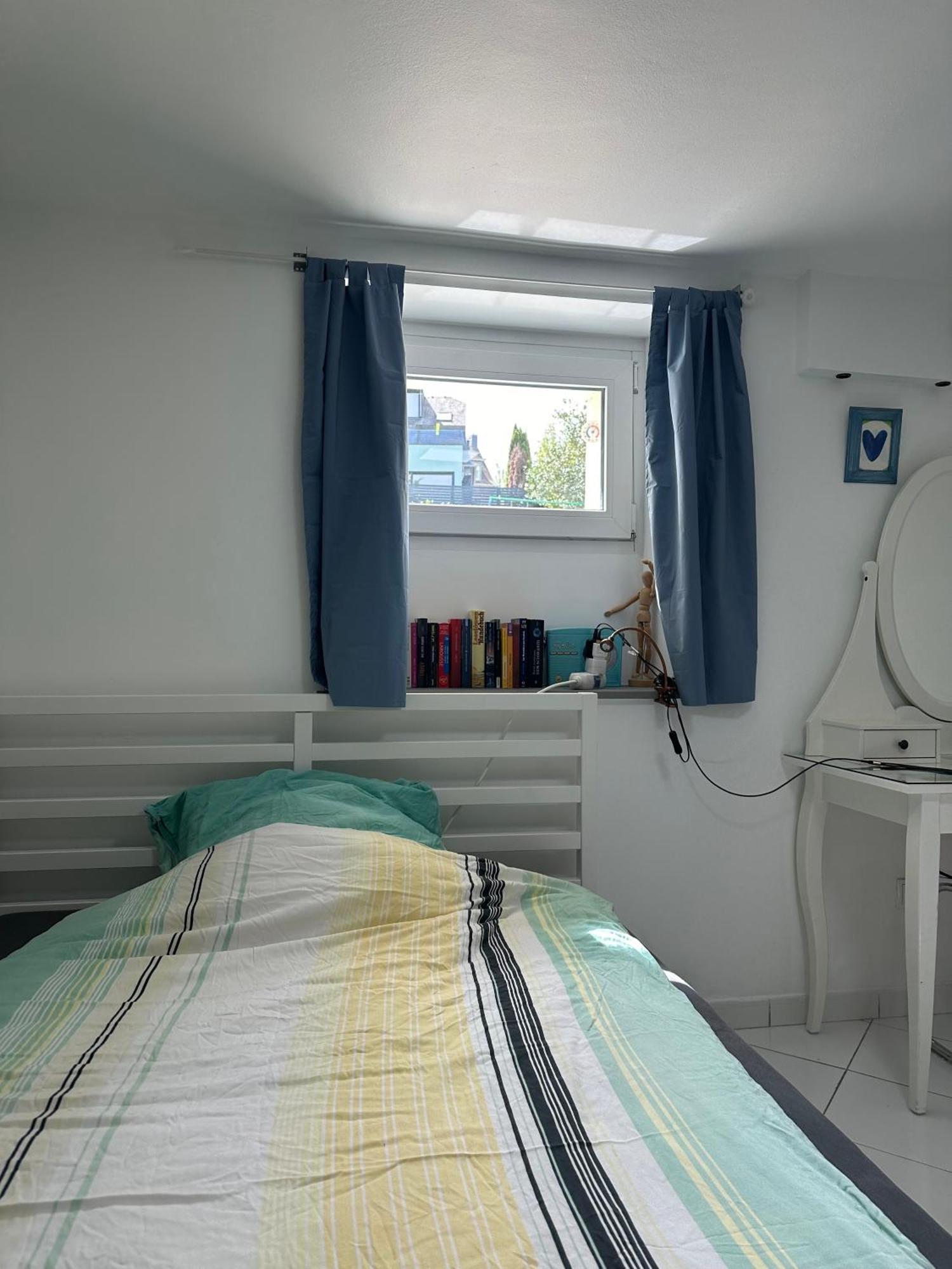 Simple room in Luxembourg city Extérieur photo